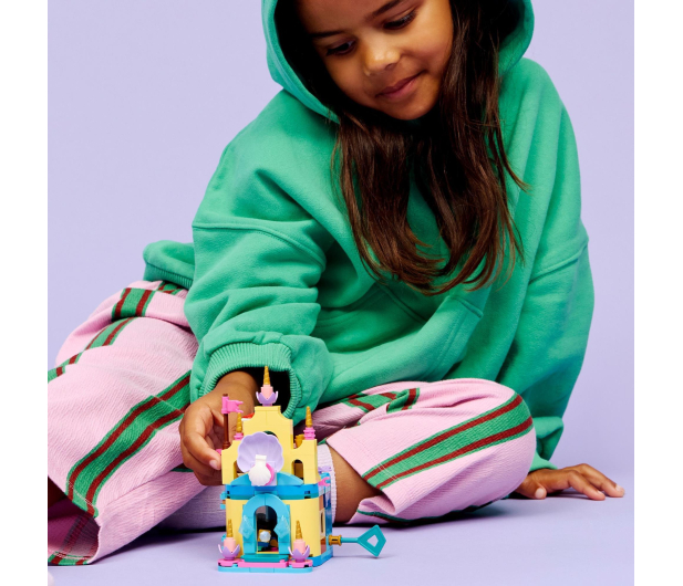 LEGO Disney Princess 43285 Magiczny minipałac Arielki - 1473478 - zdjęcie 4